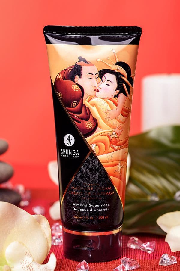 Съедобный массажный крем Shunga Massage Cream - Сладкий миндаль Съедобный массажный крем Shunga Massage Cream - Сладкий миндаль