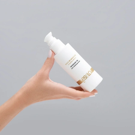 Массажное масло YesForLove SENSUAL MASSAGE OIL with titillating scent