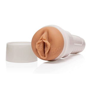 Fleshlight Girls Eliza Ibarra - реалистичный мастурбатор Fleshlight Girls Eliza Ibarra - реалистичный мастурбатор