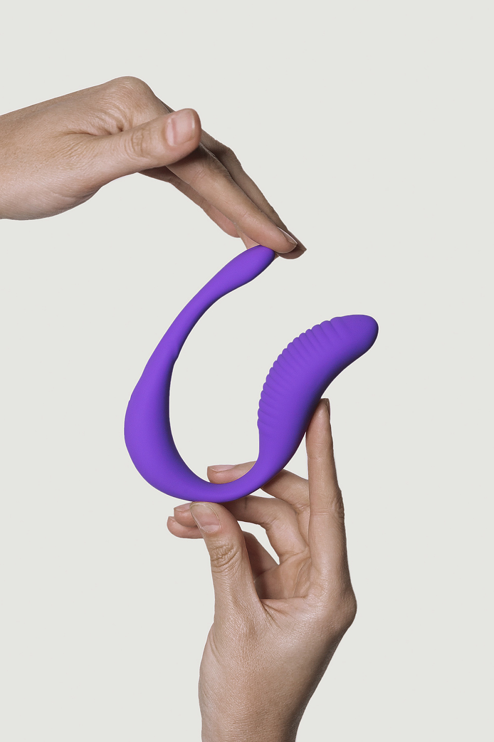 Mini Romeo Adrien Lastic вибратор для пар с пультом управления