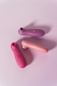 В подарок вaкуумный cтимулятoр Tаkе it Eаsy АСЕ (в ассортименте)