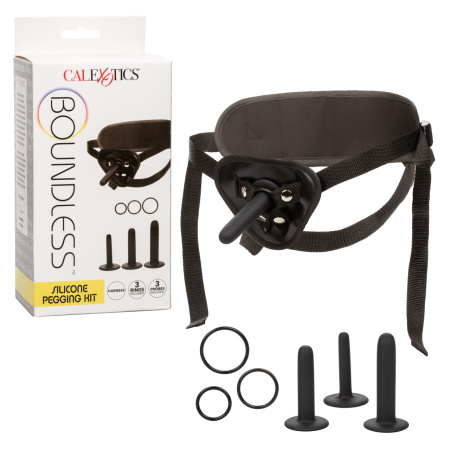 Набор для анального секса (страпон + 3 насадки) BOUNDLESS SILICONE PEGGING KIT Набор для анального секса (страпон + 3 насадки) BOUNDLESS SILICONE PEGGING KIT