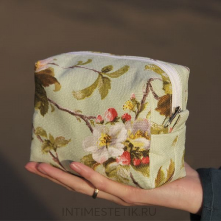 Сумочка-косметичка плотная (размер М)