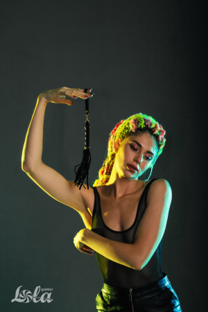 Мягкий мини-флоггер для начинающих PARTY HARD ATTRACTION