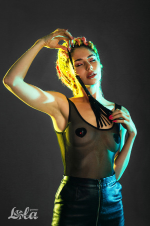 Мягкий мини-флоггер для начинающих PARTY HARD ATTRACTION