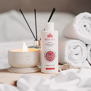 Шампунь с феромонами для женщин Red Lace Pheromone Cloud Бурбонская Ваниль & Аргановое Масло, 250 мл