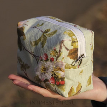 Сумочка-косметичка плотная (размер М)