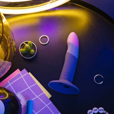 Romp Piccolo - фаллоимитатор с присоской (Small)